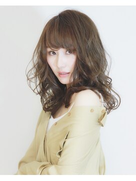 ヘアスペース リズム グリーン(Hair space Rizm green) ミディアムロング