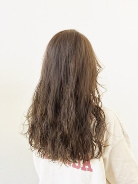 アールトゥーヘアー(art To Hair) マット系ロングヘア