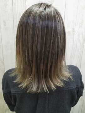 エスブランドワールドワイド(S BRAND world wide) きもーち控えめバレイヤージュ☆