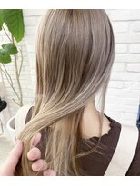 ロンドプランタン 恵比寿(Lond Printemps)&nbsp;ミルクティーベージュ×鎖骨ミディアムヘア