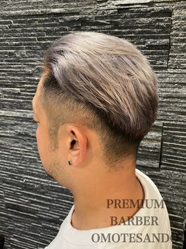 プレミアムバーバー 表参道店(PREMIUM BARBER produce by HIRO GINZA) シルバーカラー/バーバースタイル/理容室/表参道渋谷青山