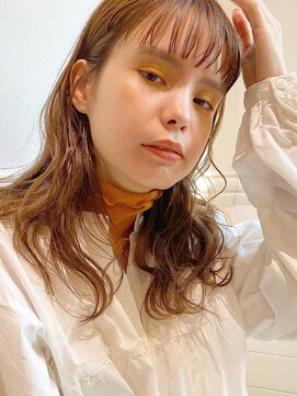 ディッセンバー 神宮前(December) ベージュカラー/ゆるふわパーマ