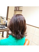 ネオリーブチノ 登戸店(Neolive cino)&nbsp;波巻きミディアムレイヤースタイル