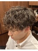 無造作波巻きパーマ