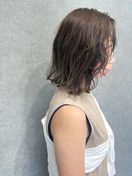 デイジー(Daisy) 天神/大名/ベージュ/マットベージュ/大人ベージュ/ブリーチ