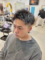 レジット メンズ ヘアサロン(LEGIT MEN's HAIR SALON)&nbsp;アップバングツイスト