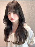 大人の魅力が引き立つ韓国風くびれヘアでトレンドバッチリ