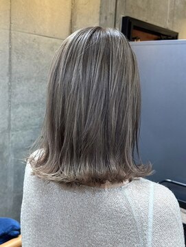 リィリ バイ ロダット 横浜(rili by LODAT) シャドウルーツ【rili横浜】