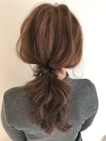 カシェ シモムラ(Cashe'e SHIMOMURA)&nbsp;ゆるダウンポニー