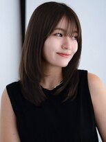 レノラ 本町(LENORA)&nbsp;☆フェミニンロング大人かわいいぱっつん前髪レイヤーカット小顔