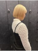 ミニボブ ブリーチ2回～ハニーブロンド