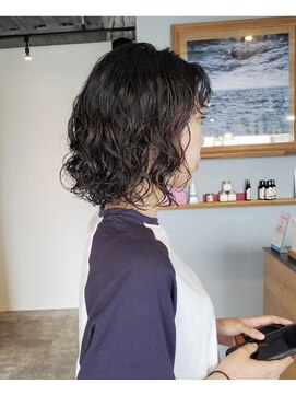 リベットイースト(Libett east) カーリーボブヘア