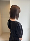 切りっぱなしボブ×ベージュカラー
