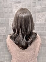 ヘンリエッタ 表参道(Henrietta)&nbsp;オルディーブカラー