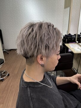 ドォート(Dote hair make) hidecolors  メンズハイトーン　ブリーチ