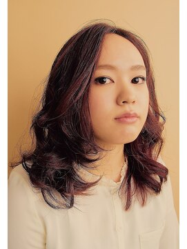 イグレック パリ 小竹向原店(IGREK PARIS) 動きとツヤを意識した大人ミディアム