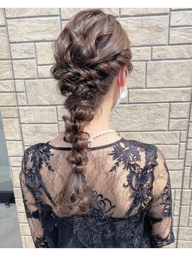 フィオーレ ヘアデザイン(FIORE hair design) 結婚式ヘア/編みおろし/ロングアレンジ