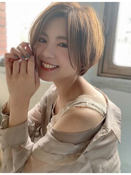 ルームバイシー 新宿(Loom. by Sea) 透明感抜群☆柔らか大人ショートボブ