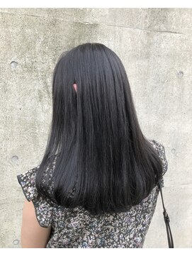 ボトムス(BOTTOMS) 艶髪　髪質改善　グレーブラック