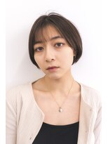 シカ(sica)&nbsp;柔らかさのあるヘルシーなショートカットボブ