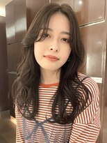 ビュートリアム 南青山(BEAUTRIUM)&nbsp;ニュアンスパーマ 顔周りレイヤー 表参道青山 20代30代40代