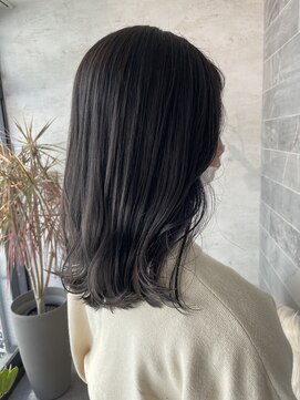 ジル アンク(Jill ankh) 《Jill ankh姫路駅前》ラベンダーグレージュ　透明感　艶髪