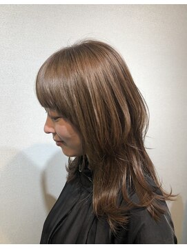 ラウレア(Laule'a) ゆるふわ大人のマッシュレイヤー