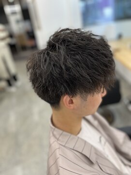 エイト 船橋店(EIGHT) tomi-101　メンズスパイラルパーマ！