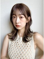 ブリス(VLISS)&nbsp;ミディアム レイヤーカット 顔周りレイヤー 透明感 20代30代40代