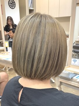 アルターリール(aL ter Rire) カール/セミディ/シアーカラー/姫カット/鎌取/中村郁未