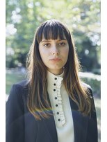 ルク(RUKU)&nbsp;大人可愛い２０代３０代４０代ミディアムヘア/ベージュカラー