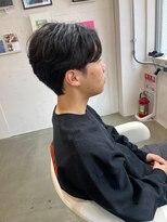 エン(En,)&nbsp;ナチュラルなセンターパートで大人っぽく◎