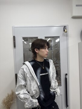 アウラ 近鉄八尾駅前店(Aura) 王道外ハネウルフ