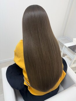 ウル 日進浅田店の写真/大人かわいいヘアを求める女性にお勧め◎一人ひとりの魅力を最大限に引き出し、髪も心も癒されるサロン♪