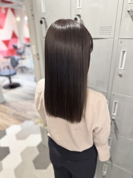 ロロネー 天満(Lolonois) 【Lolonois天満】カラーで髪質改善（釣本竜哉）