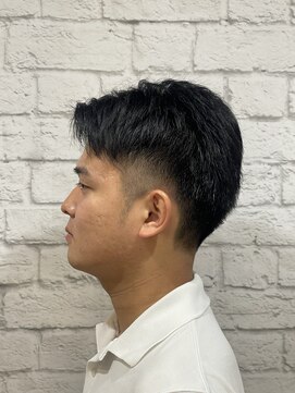 グレイスフル バーバープラチナム 六本木店(Graceful Barber platinum) ツーブロック刈り上げ