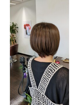 ロシェル(Rochelle) ショートボブ