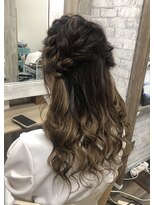 ヘアセット専門店 ナゴミ 池袋店(nagomi)&nbsp;ハーフツインテール