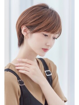 ミチオ ノザワ ヘアサロン ギンザ(Michio Nozawa HAIR SALON Ginza) キレイめカジュアルなショートスタイル
