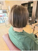 ミントベージュ