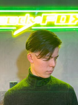 グリーディーフォックス 代々木(Greedy FOX) 韓国マッシュ/センタ-パ-ト/ツイストスパイラル/スキンフェード