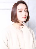 大人可愛い小顔美髪ツヤ髪前髪なしショートぶつ切りボブA2