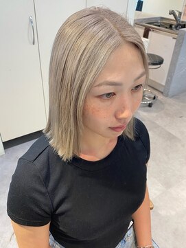 ロカ(roka) ハイトーンカラー/ホワイトグレージュ