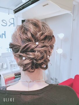 レディスペヘアー(redispe hair) アップ【名古屋駅・名駅・名駅西口・名古屋駅西口】