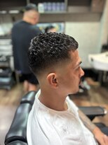 グロウヘアワークス(grow hair works)&nbsp;スキンフェード×アイロンパーマ