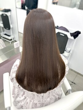 エヌアイ オモテサンドウ(ni omotesando) 透明感抜群！モカブラウンカラー