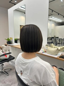 ノマド 印西牧の原千葉ニュータウン(NOMAD) 黒髪/オリーブグレー/小顔/ココアベージュ/印西牧の原駅