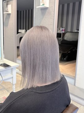 ラヴリア クルメ(LOVERIA KURUME) ホワイトシルバー