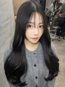 ジーナ 池袋(Zina) ブルーブラック/韓国ヘアー/大人韓国/くびれ巻き/ヨシンモリ