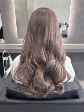 トーン(tone) 柔らかベージュカラー/ブリーチ1回/ブリーチありベージュカラー